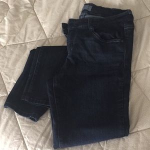 Super soft Wit & Wisdom skinny jeans.